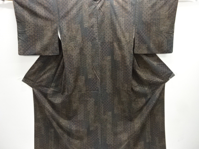 JAPANESE KIMONO / TSUMUGI / FLOWER CLASSICAL PATTERN